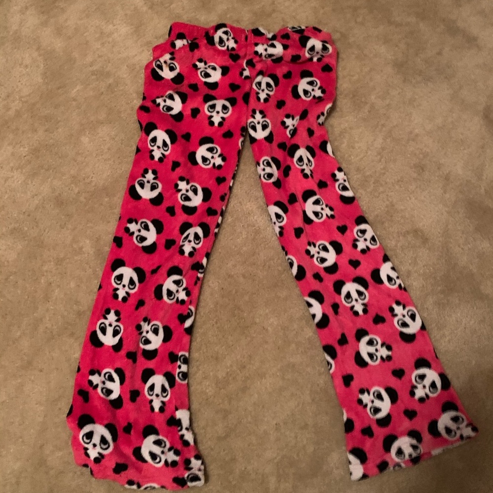 Assorted clothes - Picture 11 of 16